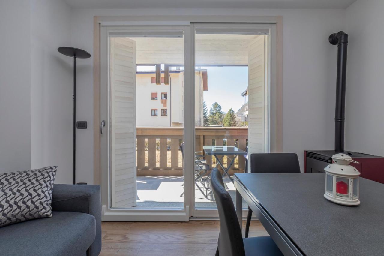 Cristallo Apartment - Ristrutturato Nuovo Centro Aprica Exterior photo